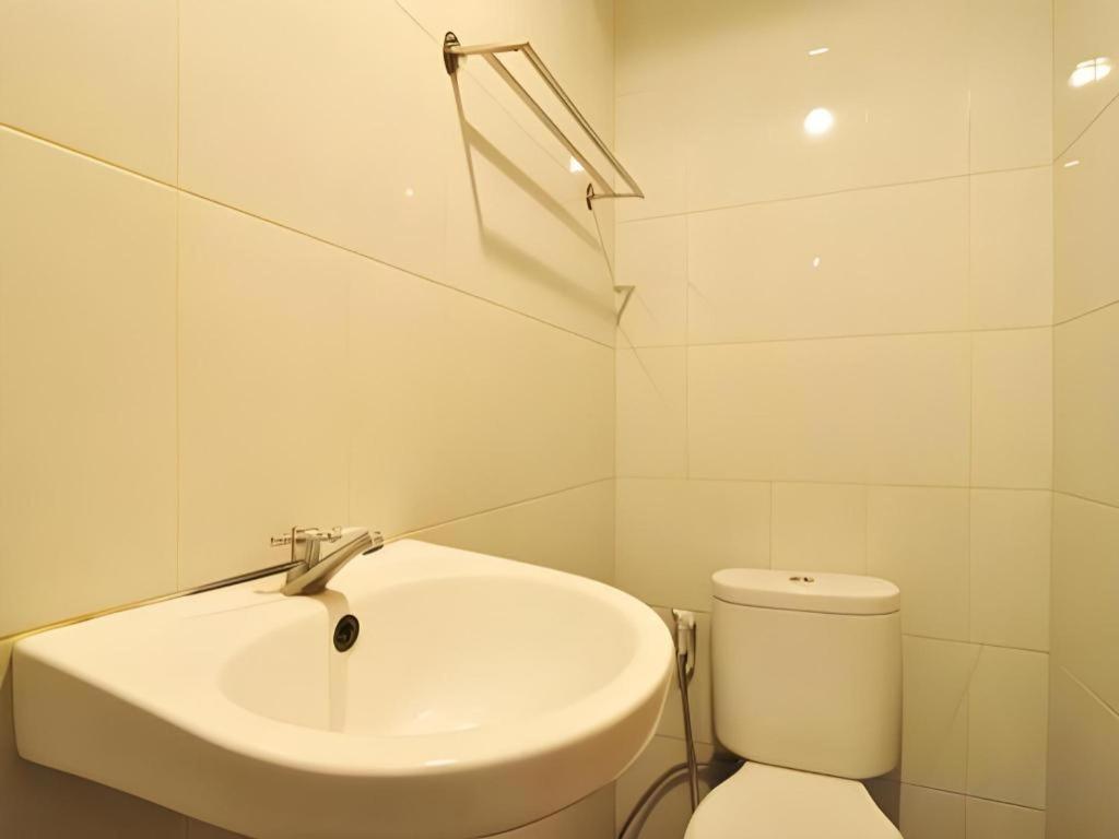 Guest House Nozz Семаранг Екстер'єр фото