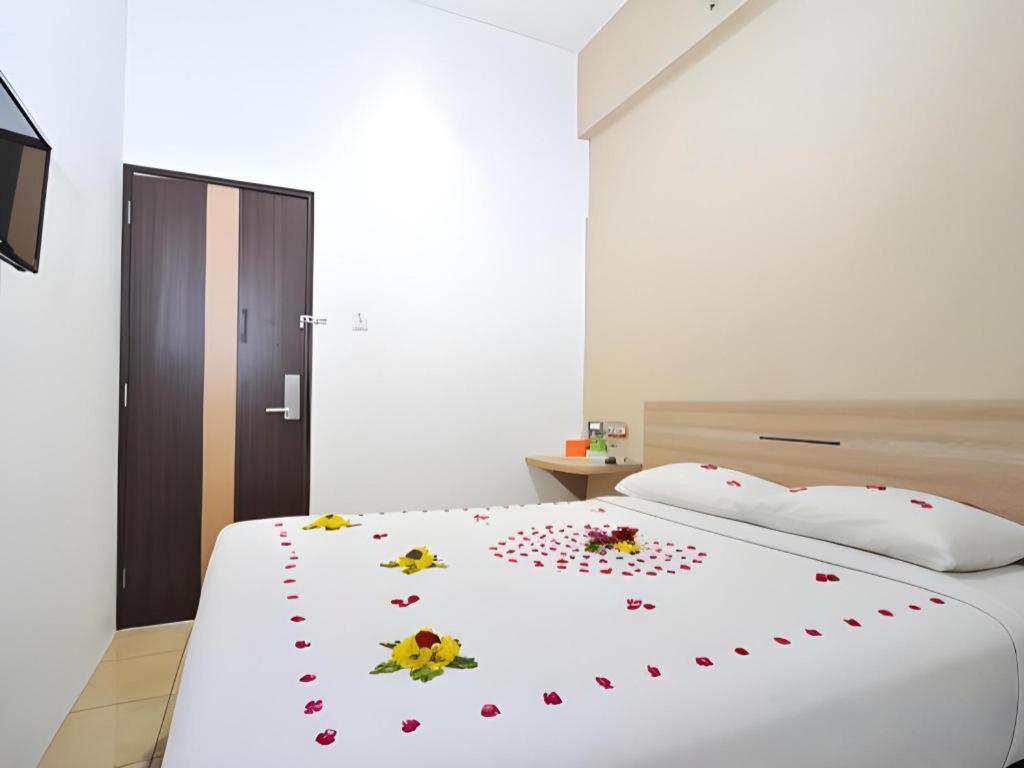 Guest House Nozz Семаранг Екстер'єр фото
