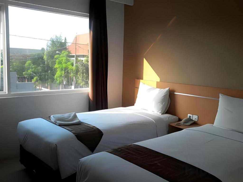 Guest House Nozz Семаранг Екстер'єр фото